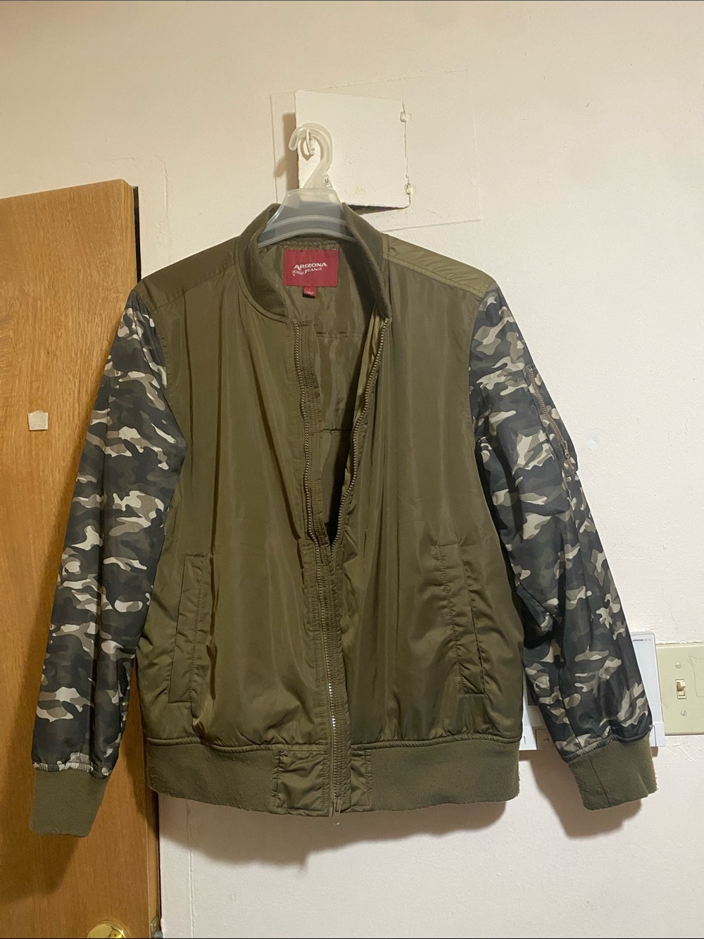 Arizona Jean Company Olive Bomber Jacket with Camo Sleeves Open to Offers!